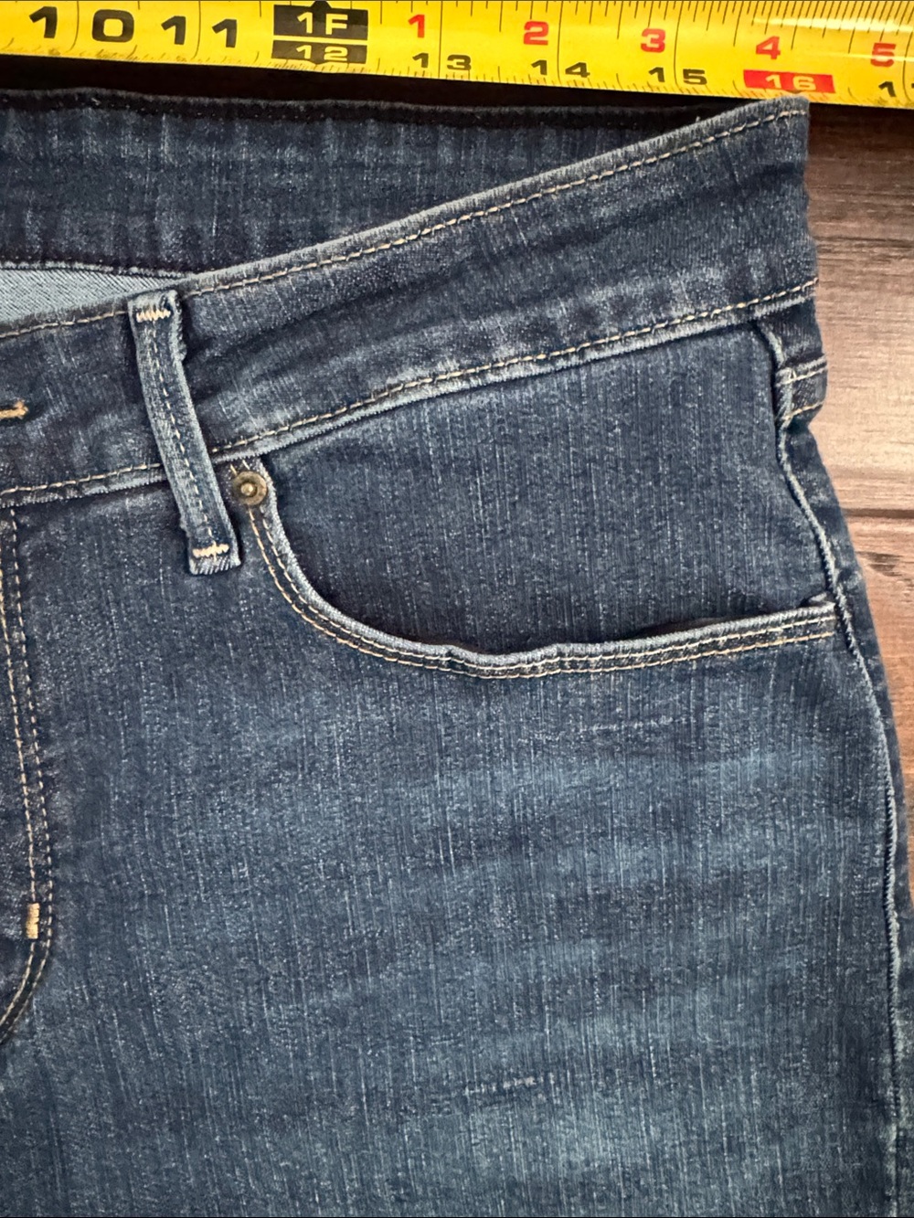 Signature by Levi Strauss Gold Jeans Dark Blue Women's 14 Long Bootcut - Picture 4 of 8